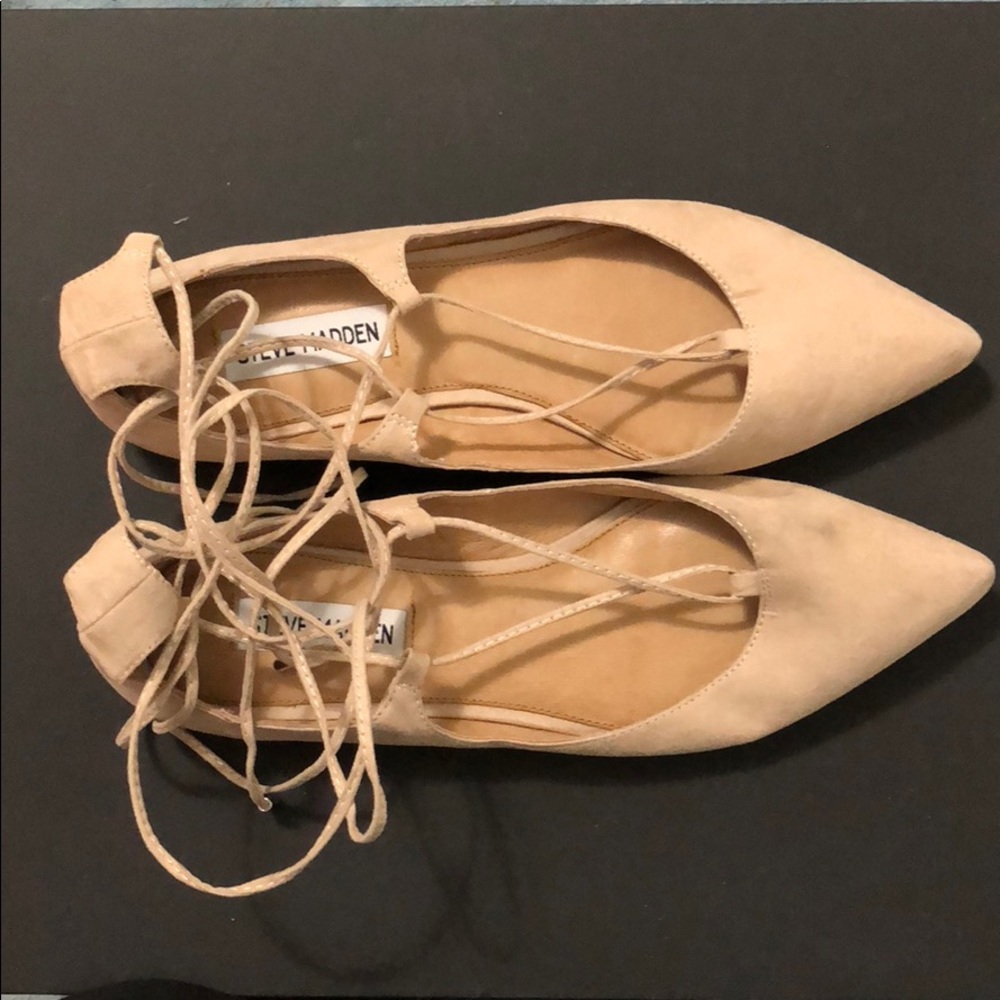 Used light tan suede Steve Madden lace up flats